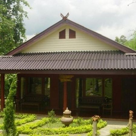 Ban Rai Tin Thai Ngarm Eco Lodge Mae Rim Luaran gambar