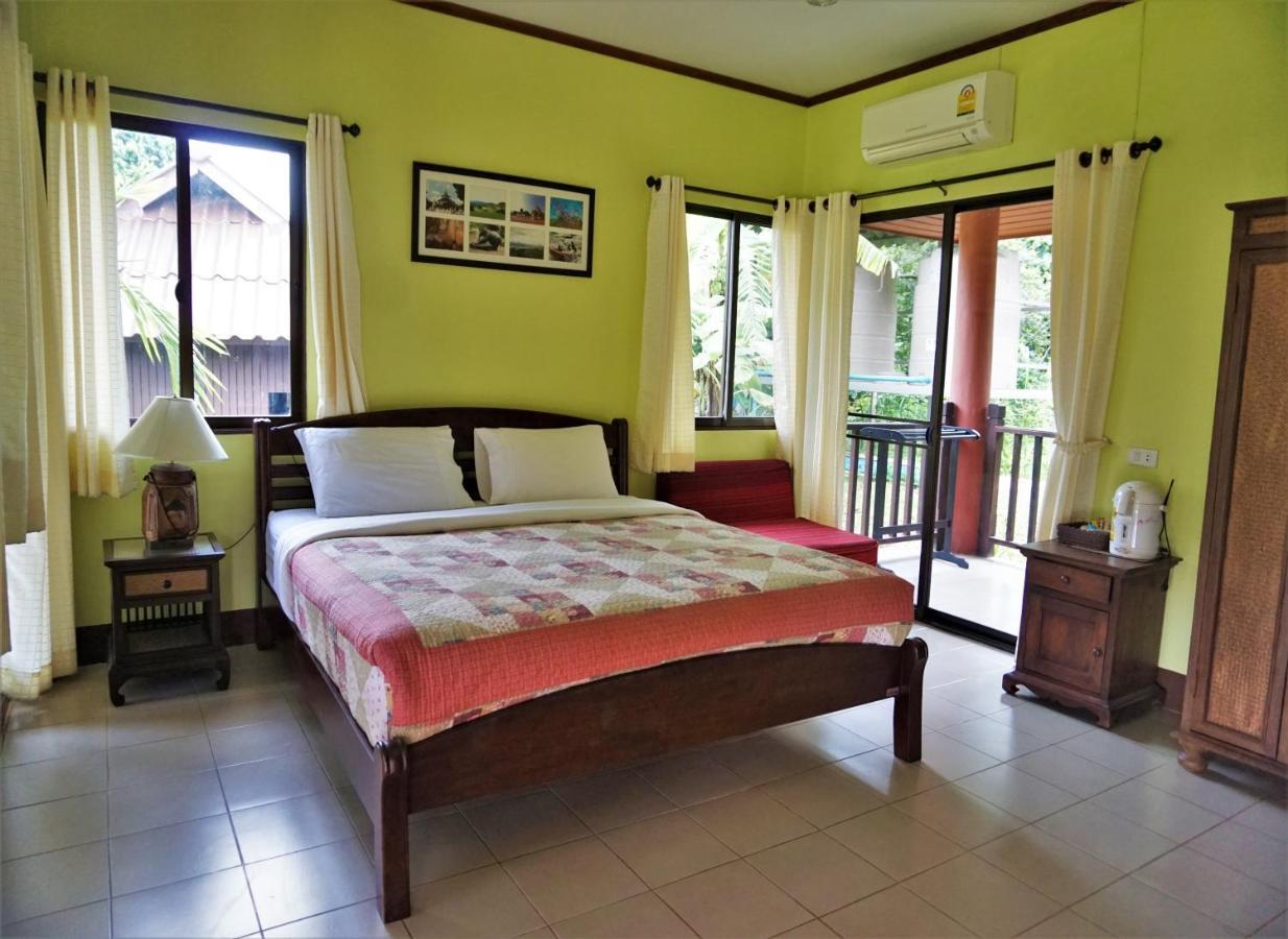 Ban Rai Tin Thai Ngarm Eco Lodge Mae Rim Luaran gambar