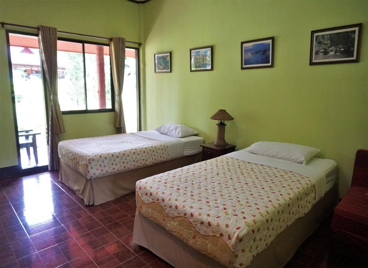 Ban Rai Tin Thai Ngarm Eco Lodge Mae Rim Luaran gambar