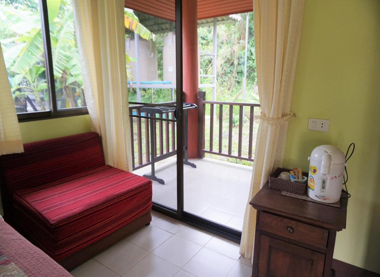 Ban Rai Tin Thai Ngarm Eco Lodge Mae Rim Luaran gambar
