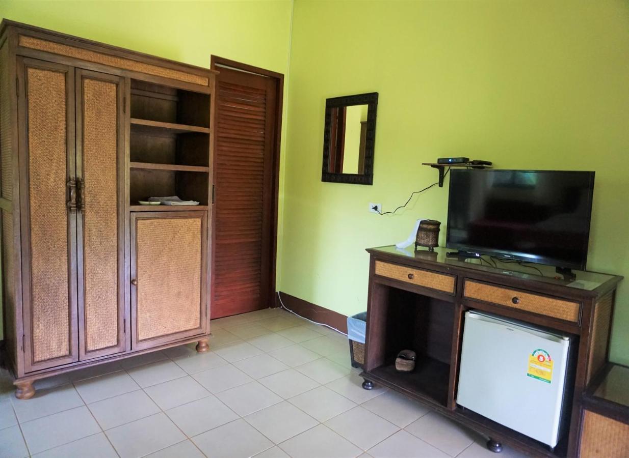Ban Rai Tin Thai Ngarm Eco Lodge Mae Rim Luaran gambar