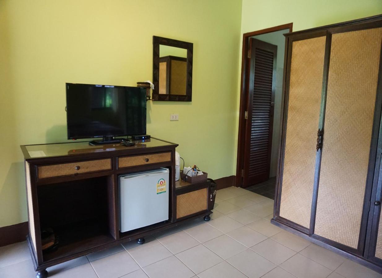 Ban Rai Tin Thai Ngarm Eco Lodge Mae Rim Luaran gambar
