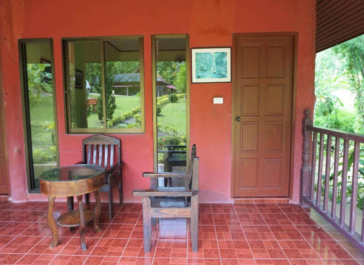 Ban Rai Tin Thai Ngarm Eco Lodge Mae Rim Luaran gambar