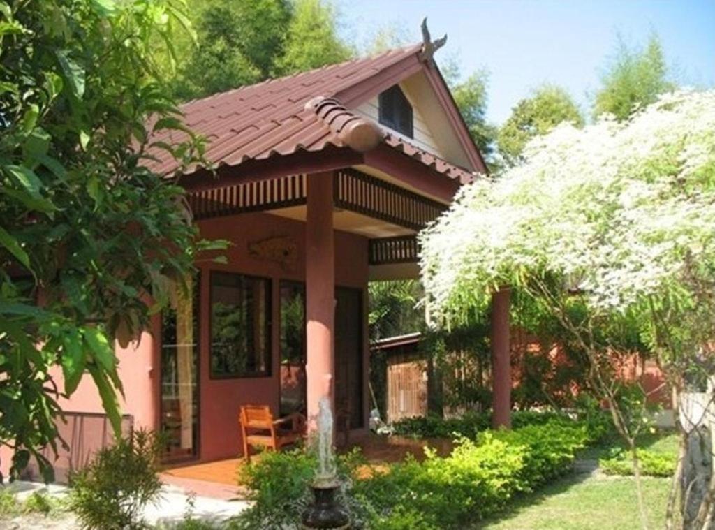 Ban Rai Tin Thai Ngarm Eco Lodge Mae Rim Luaran gambar