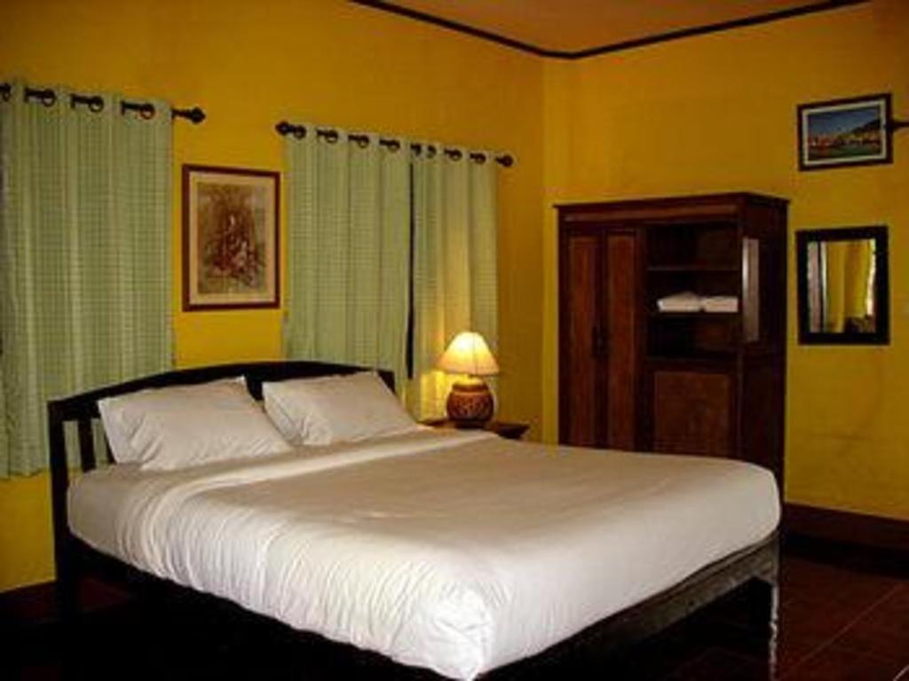 Ban Rai Tin Thai Ngarm Eco Lodge Mae Rim Luaran gambar
