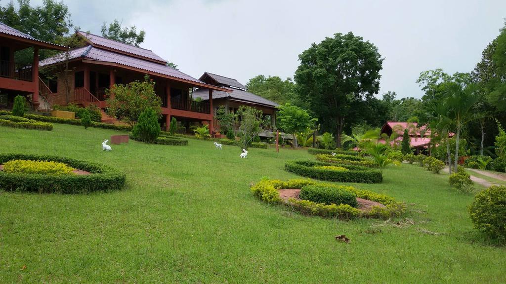 Ban Rai Tin Thai Ngarm Eco Lodge Mae Rim Luaran gambar